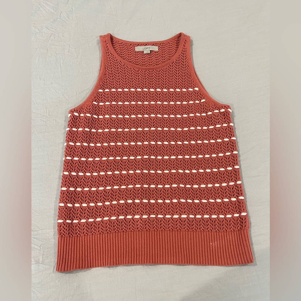 LOFT Salmon/Coral summer sweater. size M, thick knit tank
